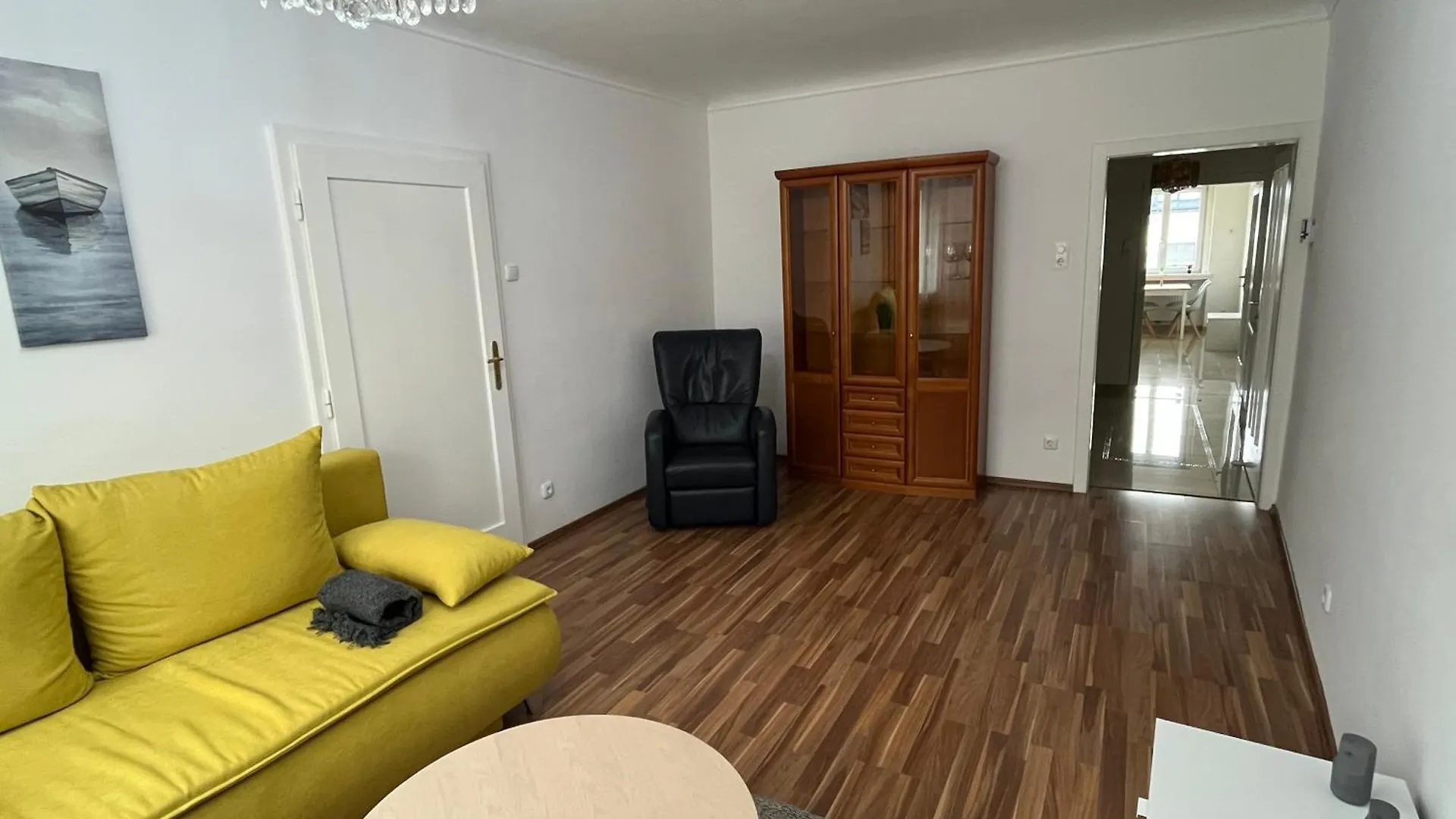 Apartment Elegant Viennese Apt 15 Min To City Center